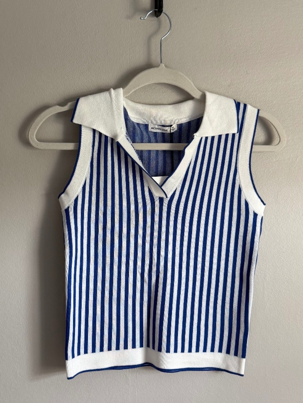 NWT Active USA Blue White Striped Sleeveless Polo Knit Top M